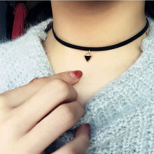 Load image into Gallery viewer, New Fashion Punk Gothic Girl Black Velvet Lace Harajuku Chokers Necklace Torques For Women Tattoo Clavicle Collares Jewelry Gift