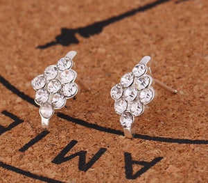 Hot Sale Cute Exquisite Simlated Pearl Crystal Stud Earring Butterfly Snowflake Star Triangle Crown Shape Earring Bijoux Brincos