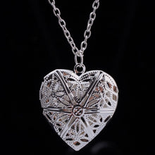 Load image into Gallery viewer, N830 Hollow Heart Pendant Necklaces Fashion Jewelry LOVE Collares Geometric Charm Necklace Bijoux NEW Arrival 2018