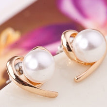 Load image into Gallery viewer, H23 New Imitation Pearl Heart Crystal Flower Leaf Angel Wings Geometry Stud Earrings For Women Statement Ear Jewelry Wholesale