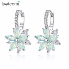 Load image into Gallery viewer, LUOTEEMI Cute Romantic Lovely Clear Stone Flower Shape Convenient Simple Stud Earrings Copper Cubic Zirconia For Women Party