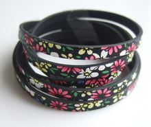 Load image into Gallery viewer, 1 Meter Chinoiserie Flat Flower PU Leather Cord For Bracelet Necklace Anklet Making Rope DIY Fashion Jewelry Findings 5*2mm