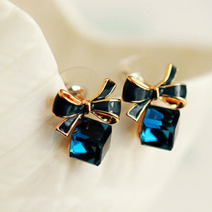 High Quality Fashion 2018 Chic Shimmer bow knot Cubic Green Blue Crystal Earrings Rhinestone Stud Earrings For Women pendientes