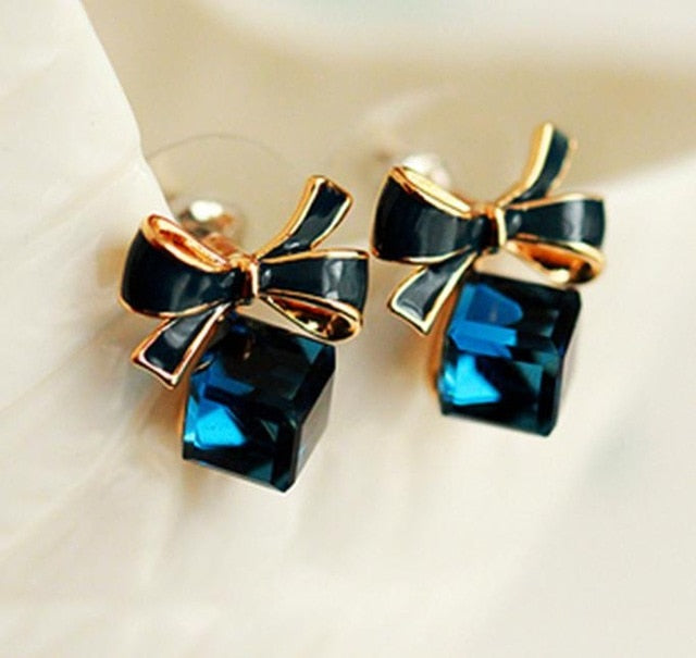 High Quality Fashion 2018 Chic Shimmer bow knot Cubic Green Blue Crystal Earrings Rhinestone Stud Earrings For Women pendientes