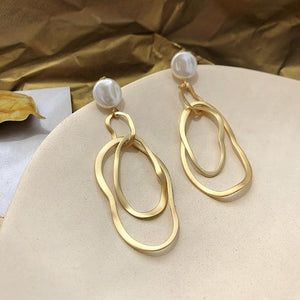 AOMU Korea Design Metal Gold Geometric Irregular Circle Square Natural Freshwater Pearl Stud Earrings for Women Girl Gift