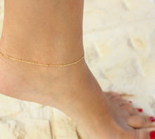 Load image into Gallery viewer, New Anklets for Women Shell Foot Jewelry Summer Beach Barefoot Bracelet Ankle on Leg Female Ankle Strap Bohemian Accessories