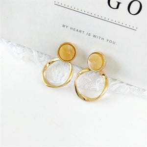 Fashion quality twist ring resin Earring Earrings exquisite girls, retro metal earrings, earrings, jewelry wholesale