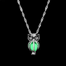 Load image into Gallery viewer, FAMSHIN 2019 New Hot Moon Glowing Necklace,Gem Charm Jewelry,Silver Plated,Women Halloween Hollow Luminous Stone Necklace Gifts
