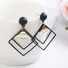 Load image into Gallery viewer, 2018 Retro women&#39;s fashion statement earring earrings for wedding party Christmas gift wholesale