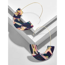 Load image into Gallery viewer, 2018 New Fashion Leopard Grain Multi-Color Big Hook Acrylic Earrings Special Design Semicircle Resin Drop Earring ZA Brincos